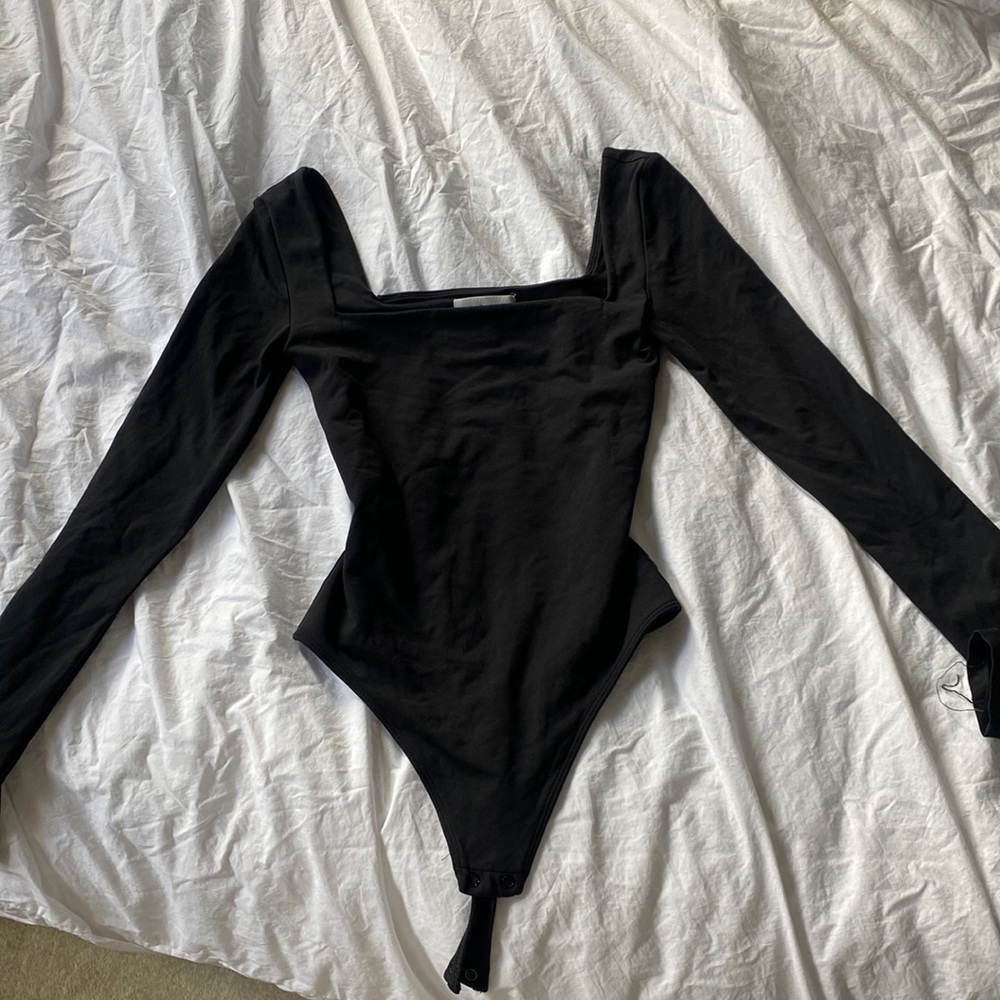 Aritzia Babaton Bodysuit